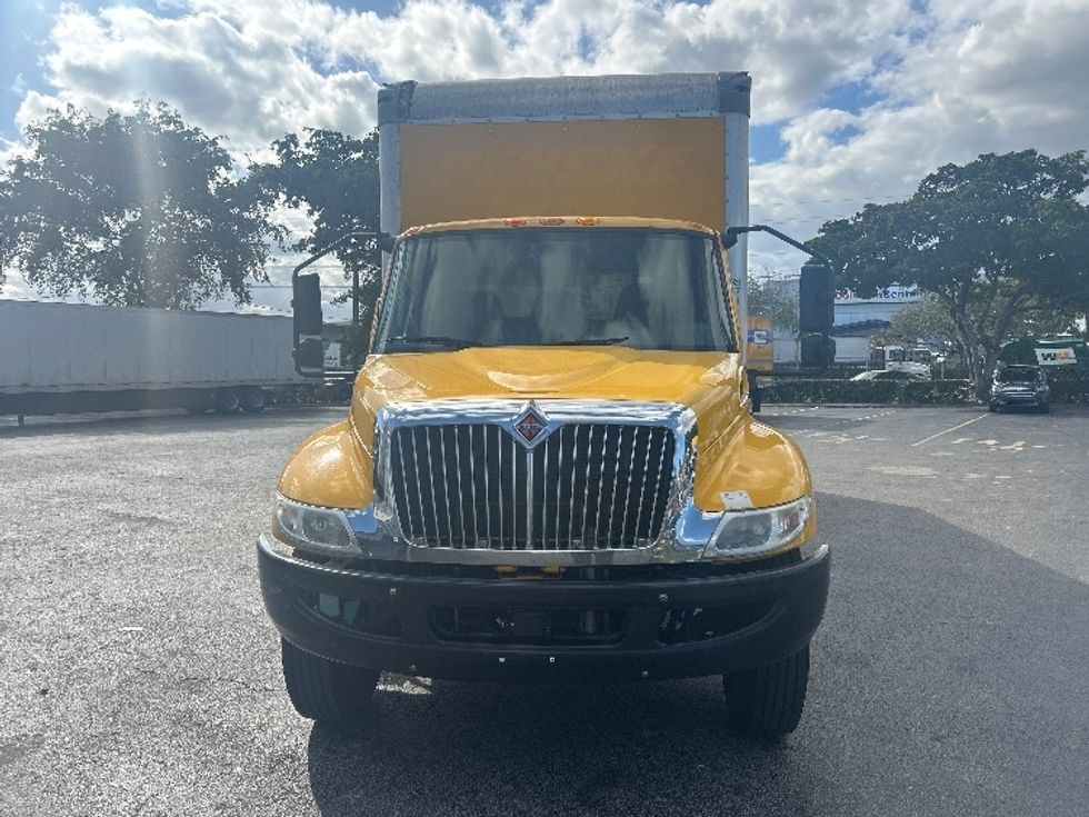 Medium Duty Box Truck-Light and Medium Duty Trucks-International-2021-MV607-Riviera Beach-FL-241,947\n\t\tmiles-$ 33,500 - Image 2