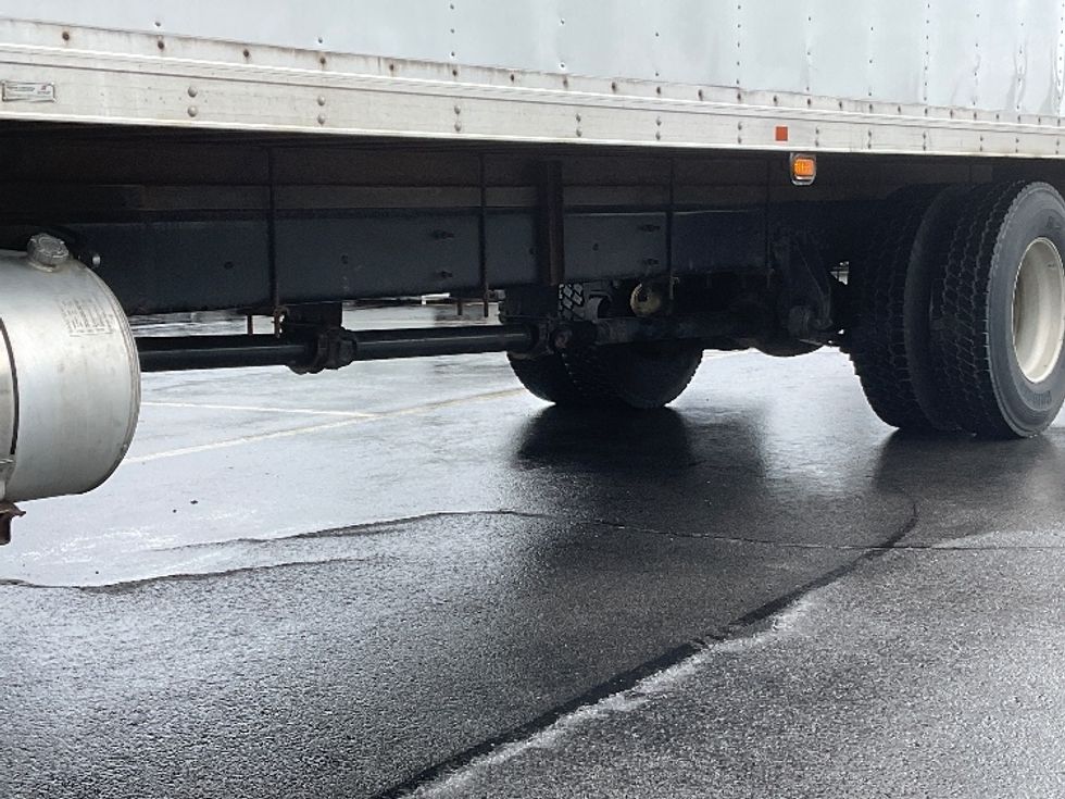 Medium Duty Box Truck-Light and Medium Duty Trucks-International-2021-MV607-Rochester-NY-157,574\n\t\tmiles-$ 42,250 - Image 5