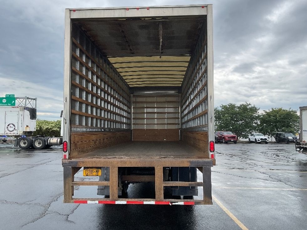 Medium Duty Box Truck-Light and Medium Duty Trucks-International-2021-MV607-Rochester-NY-157,574\n\t\tmiles-$ 42,250 - Image 9