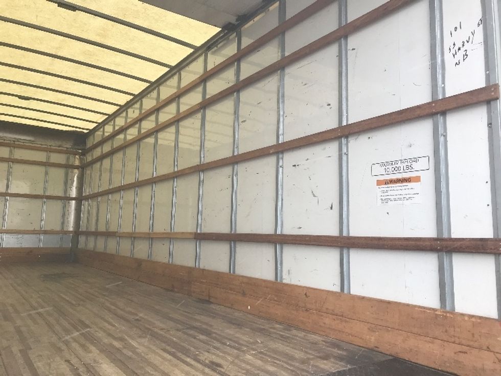 Medium Duty Box Truck-Light and Medium Duty Trucks-International-2021-MV607-Rochester-NY-200,646\n\t\tmiles-$ 41,000 - Image 11