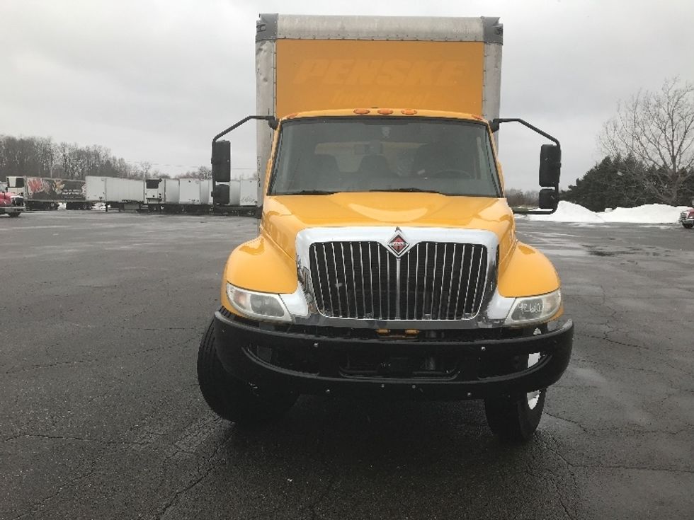 Medium Duty Box Truck-Light and Medium Duty Trucks-International-2021-MV607-Rochester-NY-200,646\n\t\tmiles-$ 41,000 - Image 2