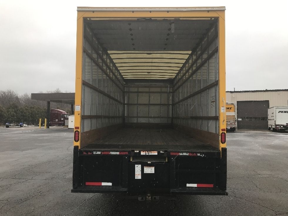 Medium Duty Box Truck-Light and Medium Duty Trucks-International-2021-MV607-Rochester-NY-200,646\n\t\tmiles-$ 41,000 - Image 8