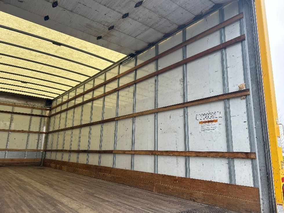 Medium Duty Box Truck-Light and Medium Duty Trucks-International-2021-MV607-Rochester-NY-243,567\n\t\tmiles-$ 33,250 - Image 12