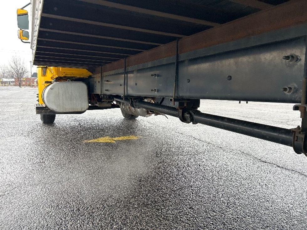 Medium Duty Box Truck-Light and Medium Duty Trucks-International-2021-MV607-Rochester-NY-243,567\n\t\tmiles-$ 33,250 - Image 5