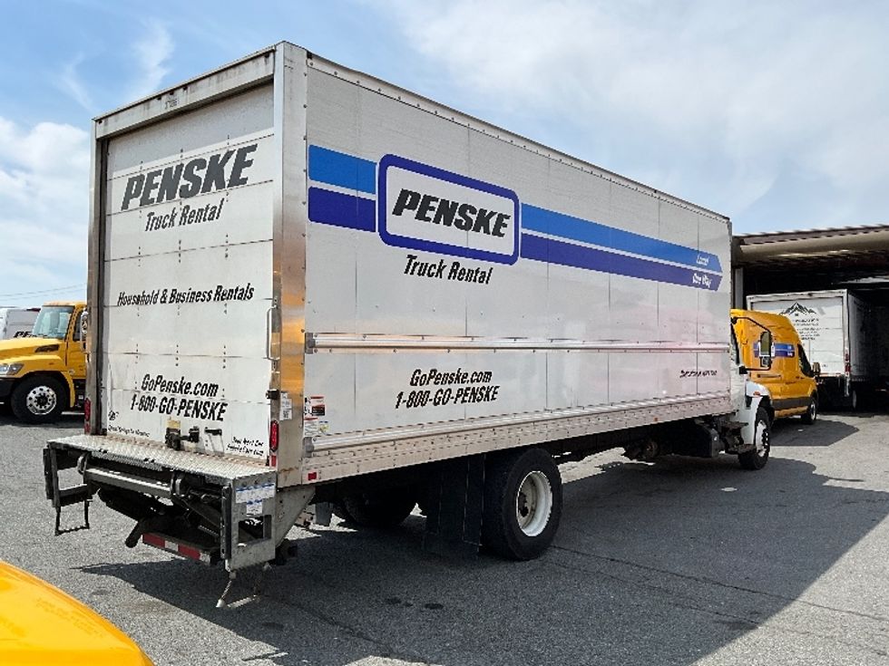 Medium Duty Box Truck-Light and Medium Duty Trucks-International-2021-MV607-Rockville-MD-153,357\n\t\tmiles-$ 59,250 - Image 11