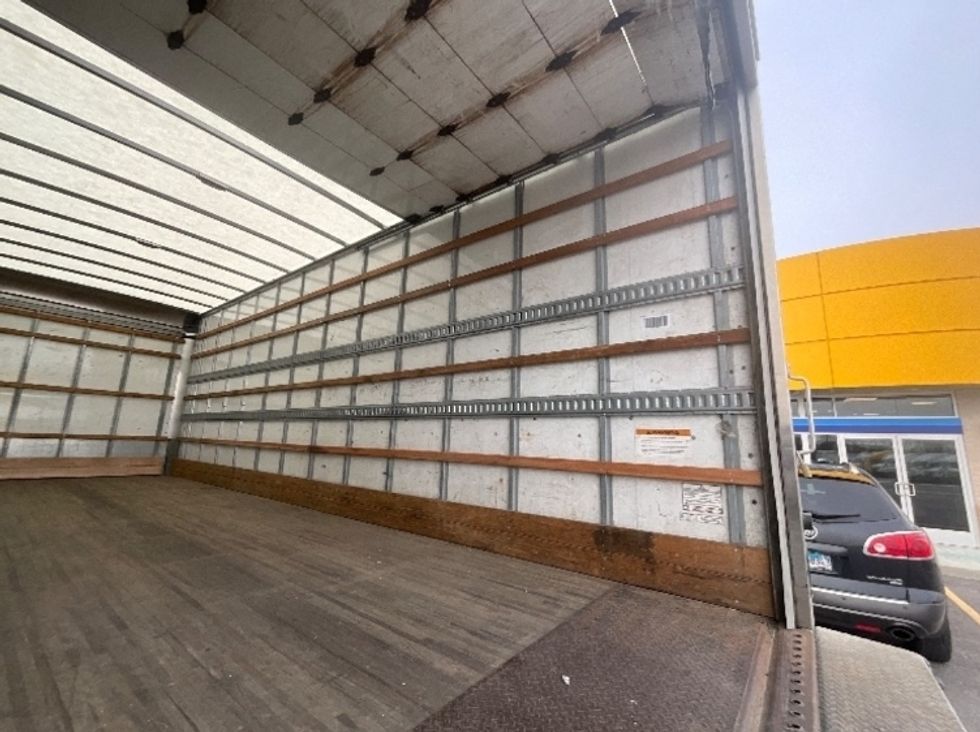 Medium Duty Box Truck-Light and Medium Duty Trucks-International-2021-MV607-Rockville-MD-155,068\n\t\tmiles-$ 49,750 - Image 9