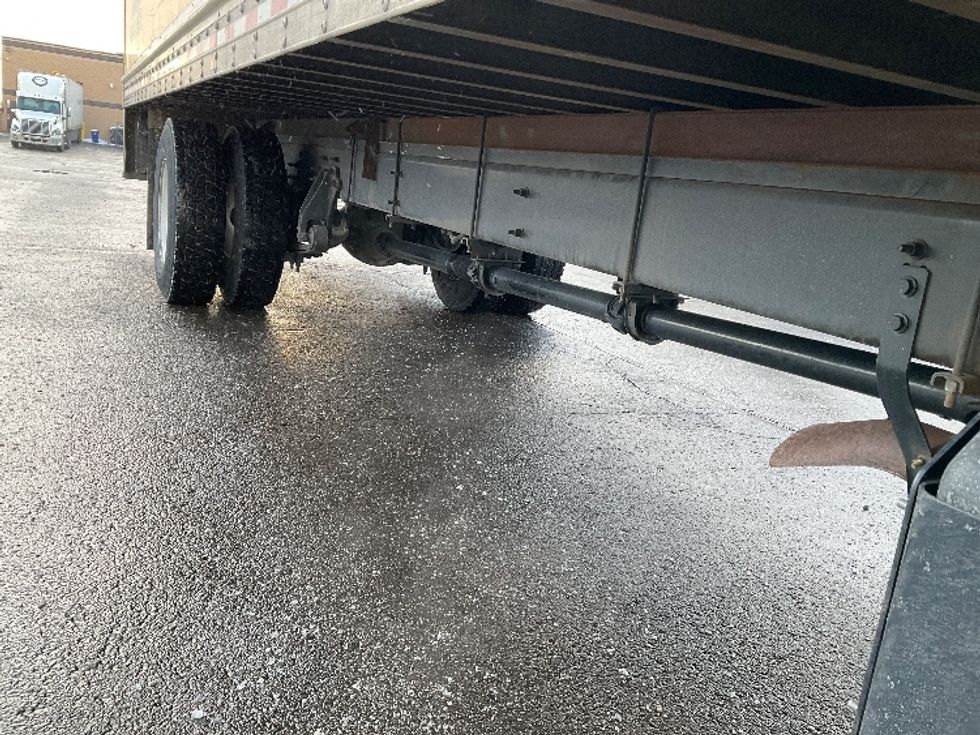 Medium Duty Box Truck-Light and Medium Duty Trucks-International-2021-MV607-Romulus-MI-220,972\n\t\tmiles-$ 34,750 - Image 14