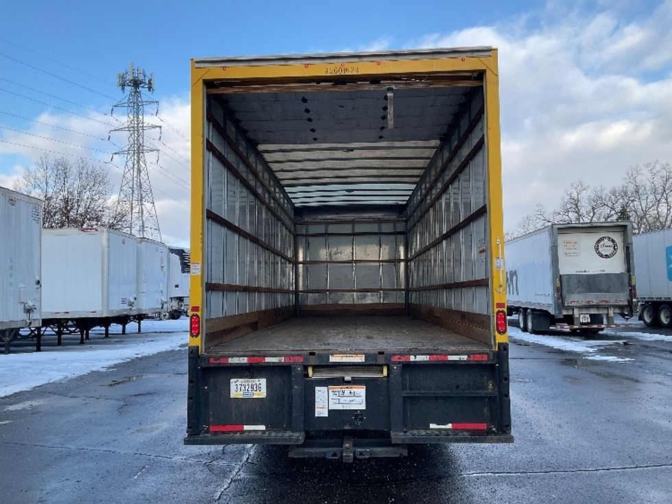 Medium Duty Box Truck-Light and Medium Duty Trucks-International-2021-MV607-Romulus-MI-220,972\n\t\tmiles-$ 34,750 - Image 8