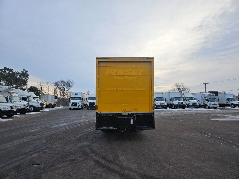 Medium Duty Box Truck-Light and Medium Duty Trucks-International-2021-MV607-Roseville-MN-218,948\n\t\tmiles-$ 37,250 - Image 7