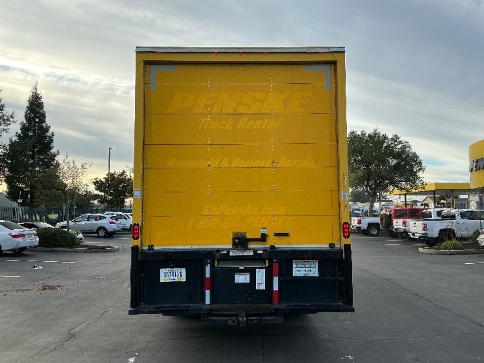 Medium Duty Box Truck-Light and Medium Duty Trucks-International-2021-MV607-Sacramento-CA-152,055\n\t\tmiles-$ 43,000 - Image 7