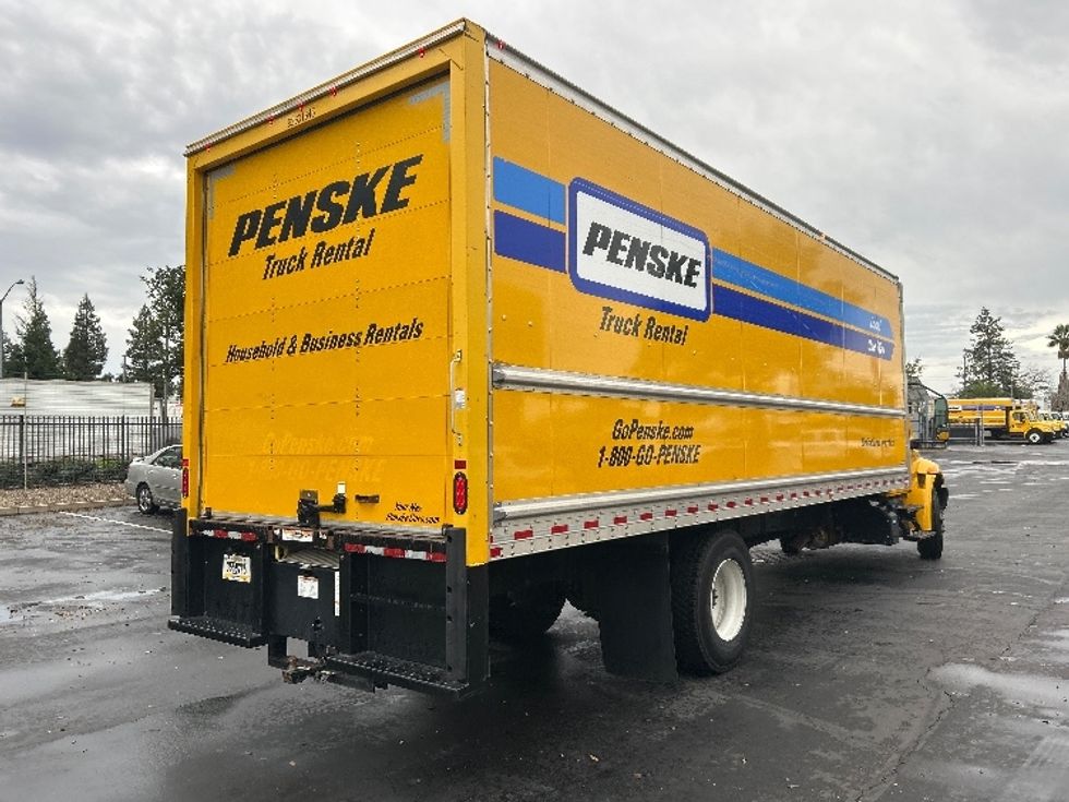 Medium Duty Box Truck-Light and Medium Duty Trucks-International-2021-MV607-Sacramento-CA-188,505\n\t\tmiles-$ 42,750 - Image 12