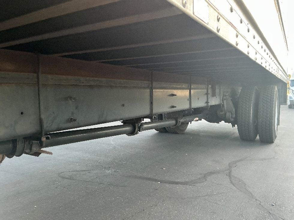 Medium Duty Box Truck-Light and Medium Duty Trucks-International-2021-MV607-Sacramento-CA-198,259\n\t\tmiles-$ 42,500 - Image 5