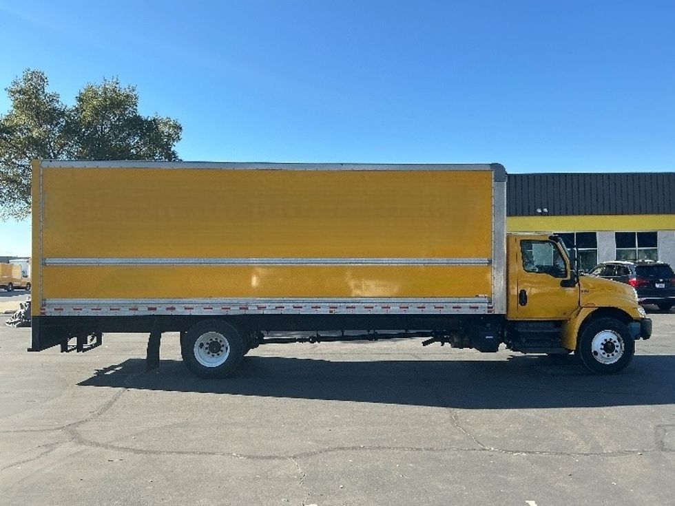 Medium Duty Box Truck-Light and Medium Duty Trucks-International-2021-MV607-Sacramento-CA-224,858\n\t\tmiles-$ 37,750 - Image 15