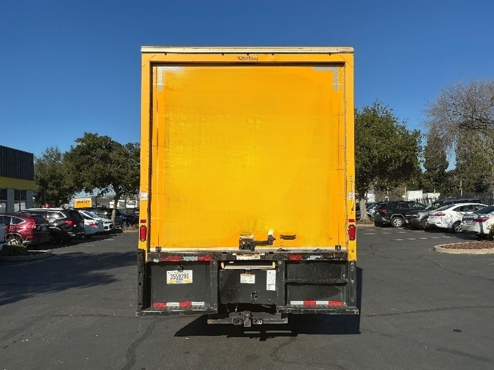 Medium Duty Box Truck-Light and Medium Duty Trucks-International-2021-MV607-Sacramento-CA-224,858\n\t\tmiles-$ 37,750 - Image 7