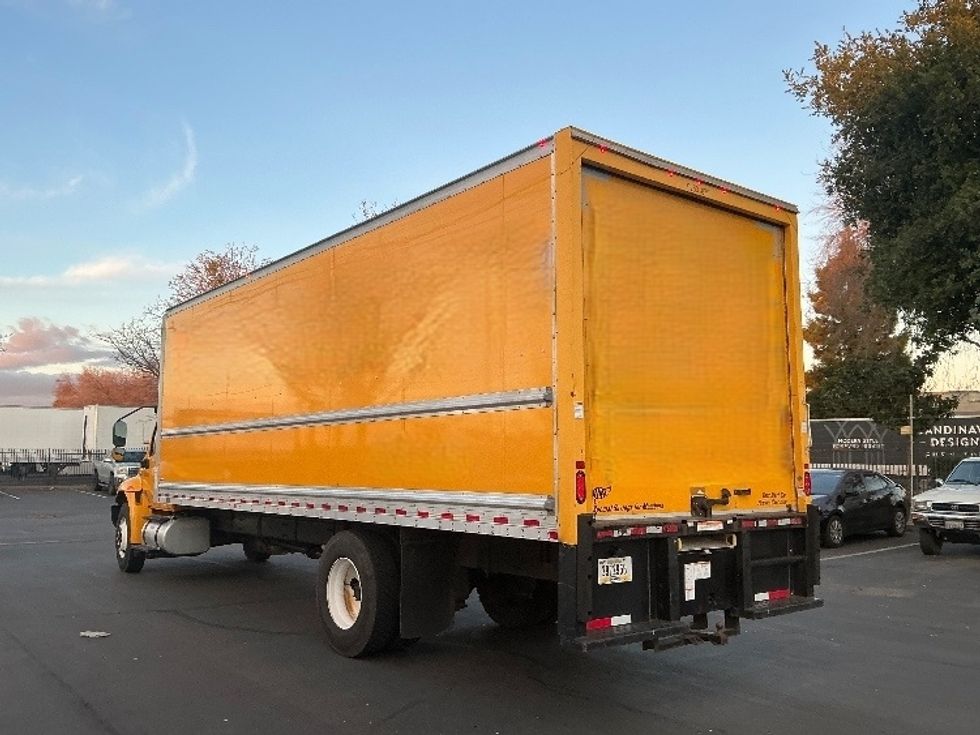 Medium Duty Box Truck-Light and Medium Duty Trucks-International-2021-MV607-Sacramento-CA-236,106\n\t\tmiles-$ 37,000 - Image 6