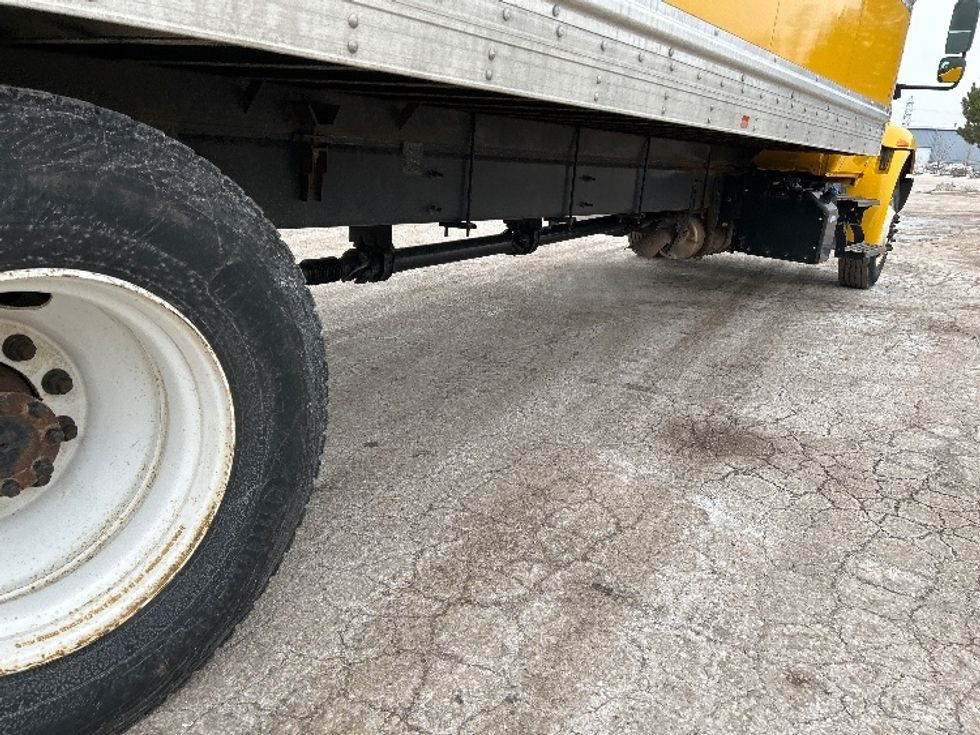 Medium Duty Box Truck-Light and Medium Duty Trucks-International-2021-MV607-Saginaw-MI-215,962\n\t\tmiles-$ 37,750 - Image 13