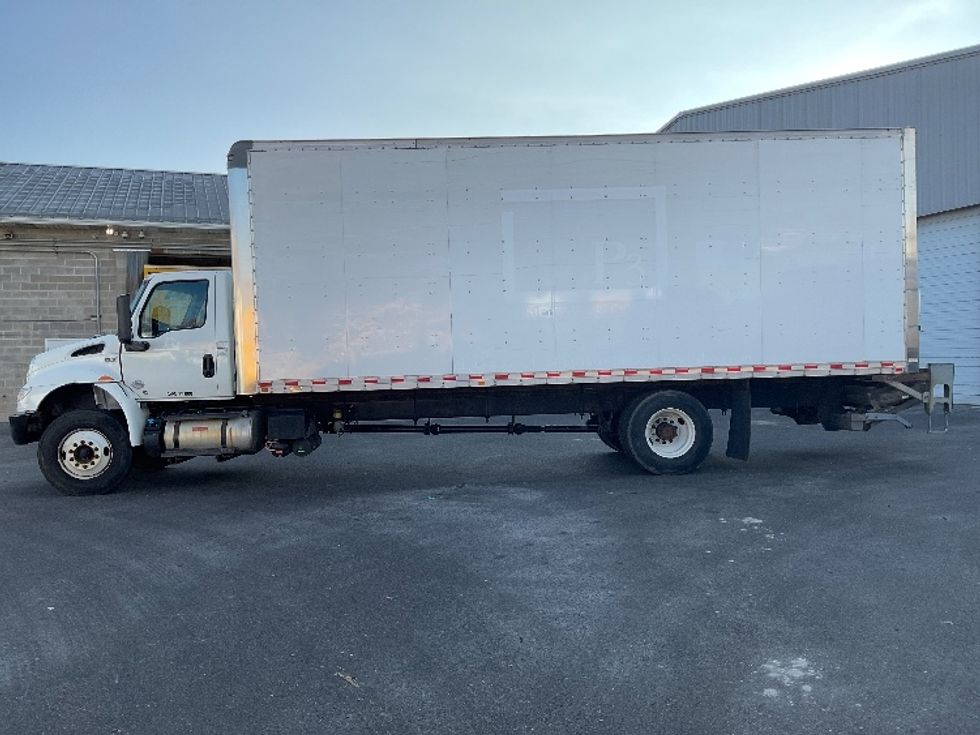 Medium Duty Box Truck-Light and Medium Duty Trucks-International-2021-MV607-Salt Lake City-UT-118,535\n\t\tmiles-$ 64,000 - Image 4