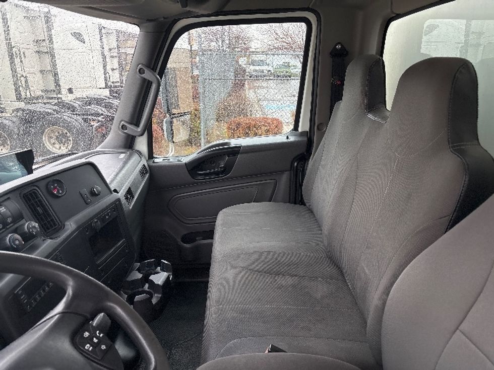 Medium Duty Box Truck-Light and Medium Duty Trucks-International-2021-MV607-Salt Lake City-UT-168,535\n\t\tmiles-$ 56,750 - Image 19