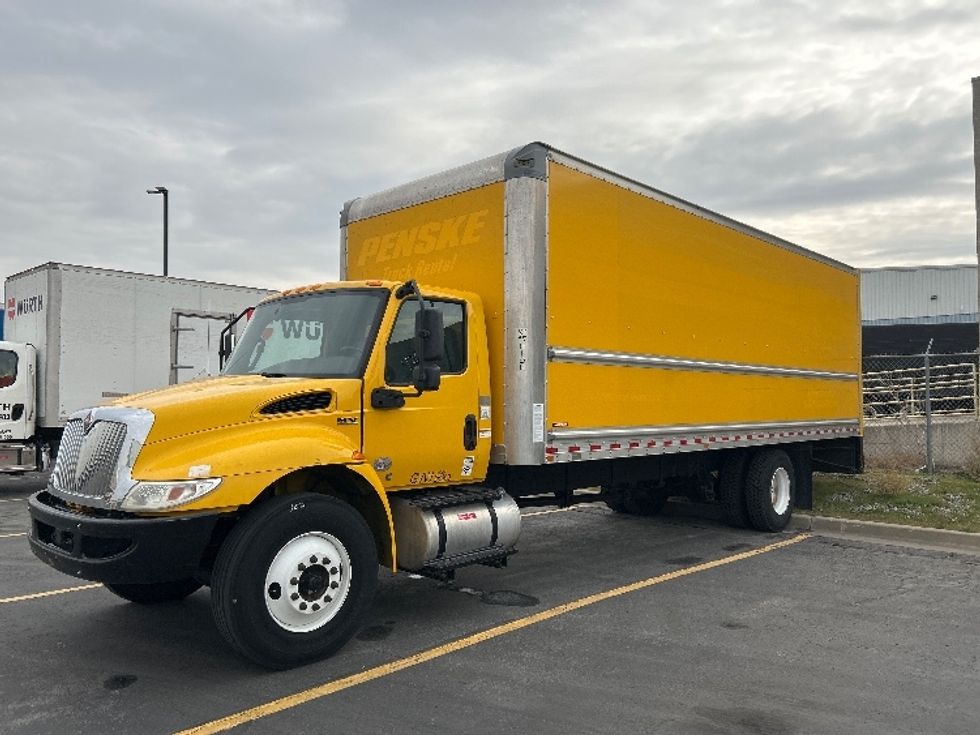 Medium Duty Box Truck-Light and Medium Duty Trucks-International-2021-MV607-Salt Lake City-UT-168,877\n\t\tmiles-$ 43,250 - Image 3