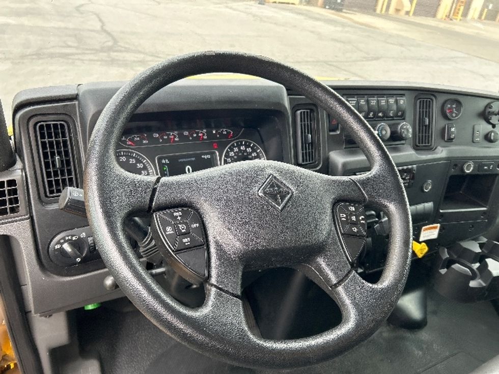 Medium Duty Box Truck-Light and Medium Duty Trucks-International-2021-MV607-Salt Lake City-UT-168,877\n\t\tmiles-$ 43,250 - Image 16