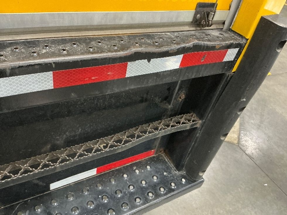 Medium Duty Box Truck-Light and Medium Duty Trucks-International-2021-MV607-Salt Lake City-UT-168,877\n\t\tmiles-$ 43,250 - Image 24