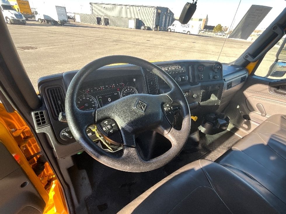 Medium Duty Box Truck-Light and Medium Duty Trucks-International-2021-MV607-Salt Lake City-UT-184,813\n\t\tmiles-$ 44,500 - Image 17