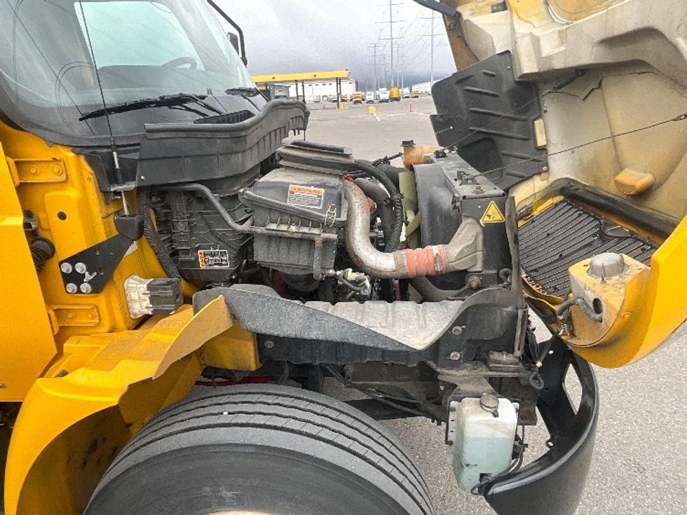 Medium Duty Box Truck-Light and Medium Duty Trucks-International-2021-MV607-Salt Lake City-UT-184,813\n\t\tmiles-$ 44,500 - Image 23