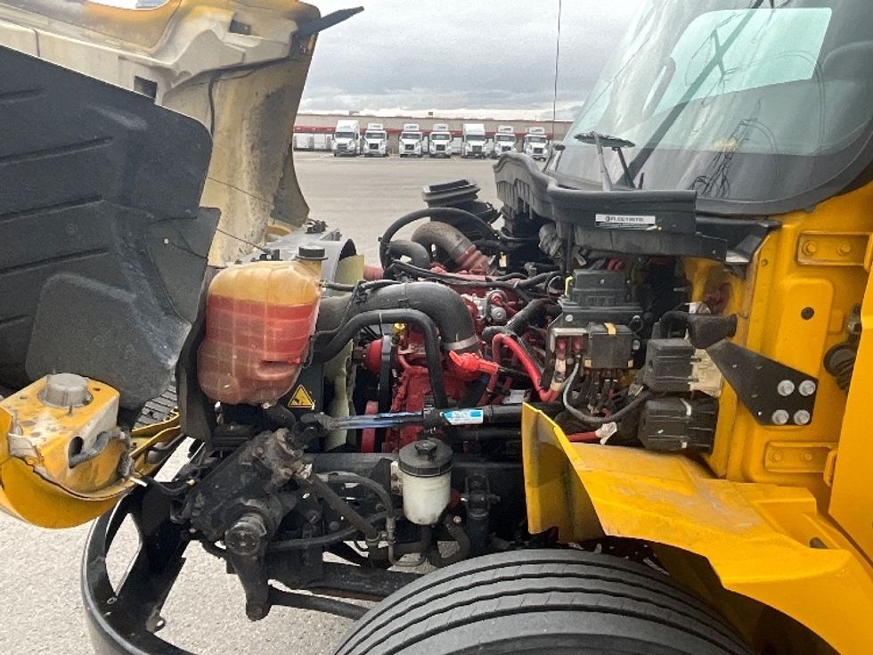 Medium Duty Box Truck-Light and Medium Duty Trucks-International-2021-MV607-Salt Lake City-UT-184,813\n\t\tmiles-$ 44,500 - Image 24