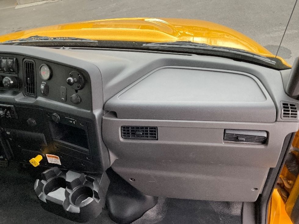 Medium Duty Box Truck-Light and Medium Duty Trucks-International-2021-MV607-Salt Lake City-UT-187,628\n\t\tmiles-$ 44,000 - Image 19