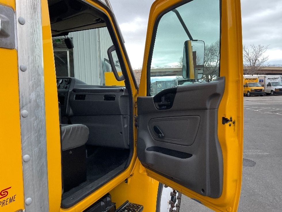 Medium Duty Box Truck-Light and Medium Duty Trucks-International-2021-MV607-Salt Lake City-UT-187,628\n\t\tmiles-$ 44,000 - Image 18