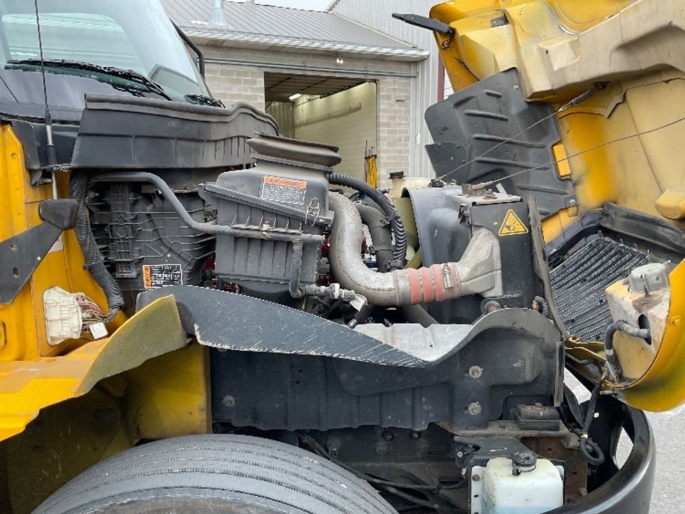 Medium Duty Box Truck-Light and Medium Duty Trucks-International-2021-MV607-Salt Lake City-UT-187,628\n\t\tmiles-$ 44,000 - Image 21