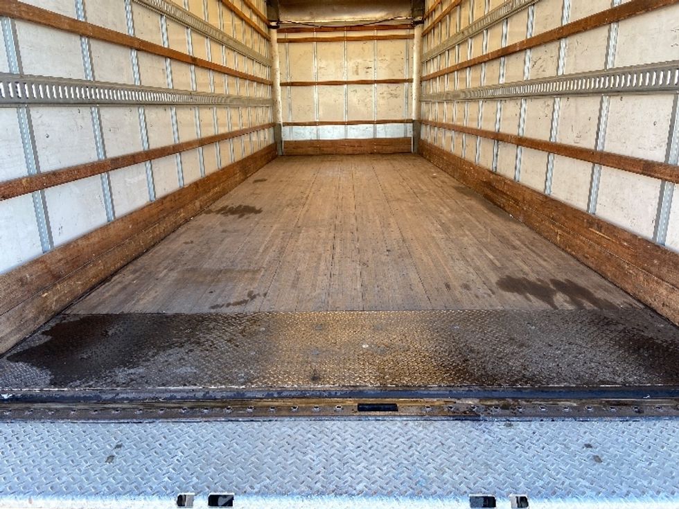 Medium Duty Box Truck-Light and Medium Duty Trucks-International-2021-MV607-San Antonio-TX-126,207\n\t\tmiles-$ 62,750 - Image 10