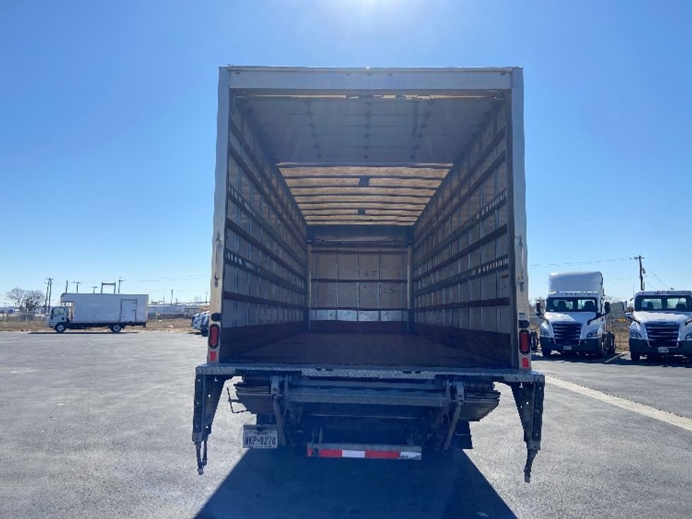 Medium Duty Box Truck-Light and Medium Duty Trucks-International-2021-MV607-San Antonio-TX-126,207\n\t\tmiles-$ 62,750 - Image 8