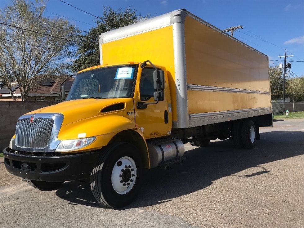 Medium Duty Box Truck-Light and Medium Duty Trucks-International-2021-MV607-San Antonio-TX-173,970\n\t\tmiles-$ 46,500 - Image 3