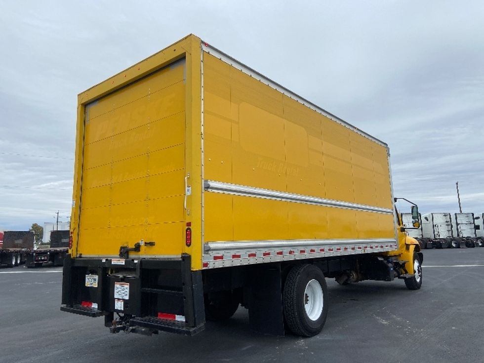 Medium Duty Box Truck-Light and Medium Duty Trucks-International-2021-MV607-San Antonio-TX-181,592\n\t\tmiles-$ 38,750 - Image 12
