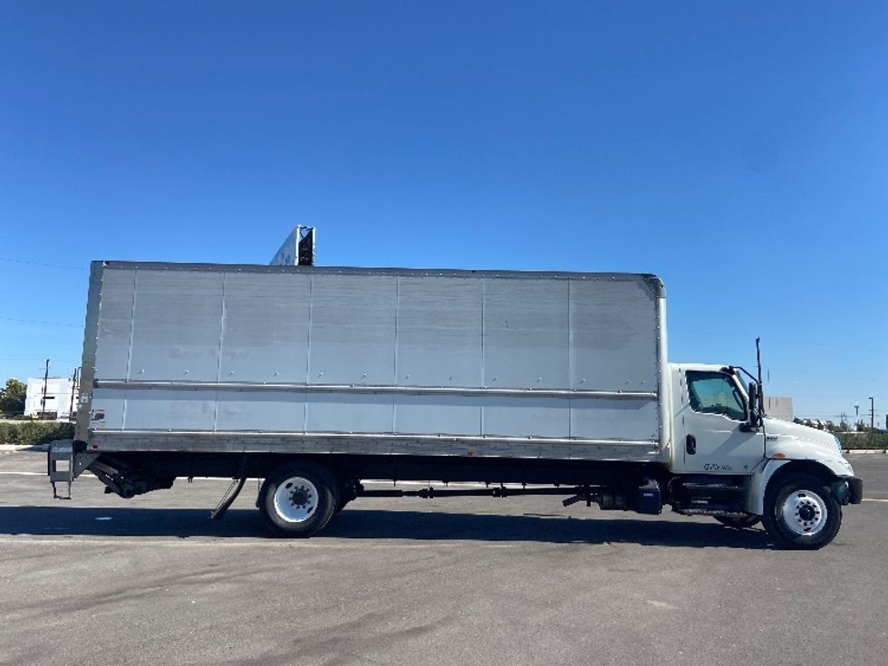 Medium Duty Box Truck-Light and Medium Duty Trucks-International-2021-MV607-San Antonio-TX-187,149\n\t\tmiles-$ 53,750 - Image 15