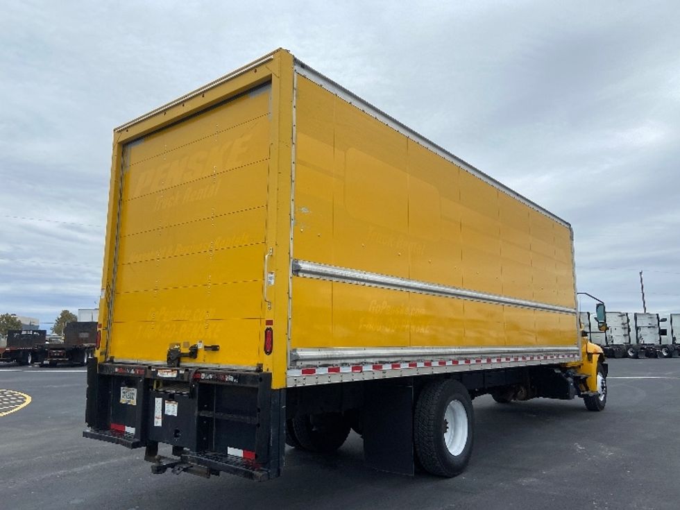 Medium Duty Box Truck-Light and Medium Duty Trucks-International-2021-MV607-San Antonio-TX-189,609\n\t\tmiles-$ 43,750 - Image 12