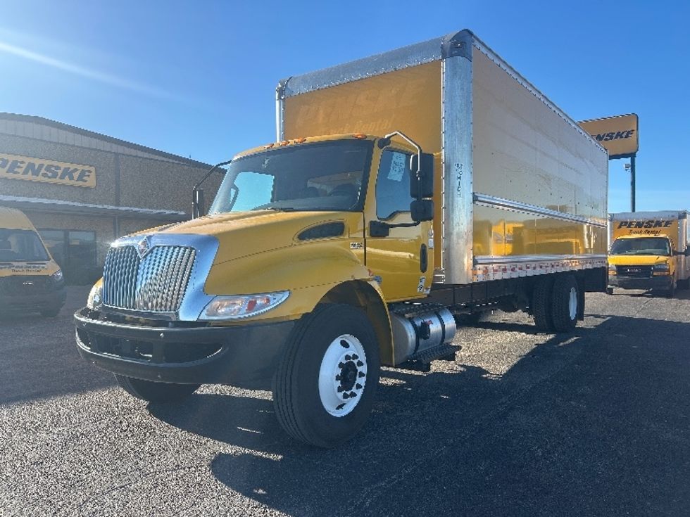 Medium Duty Box Truck-Light and Medium Duty Trucks-International-2021-MV607-San Antonio-TX-194,551\n\t\tmiles-$ 43,000 - Image 3