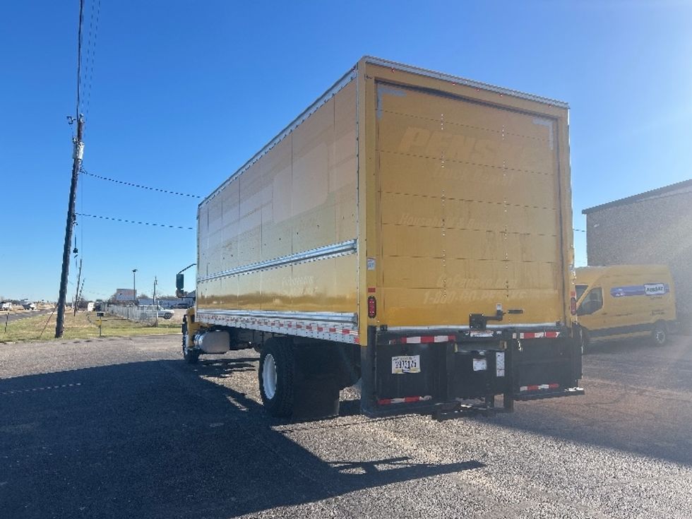 Medium Duty Box Truck-Light and Medium Duty Trucks-International-2021-MV607-San Antonio-TX-194,551\n\t\tmiles-$ 43,000 - Image 6