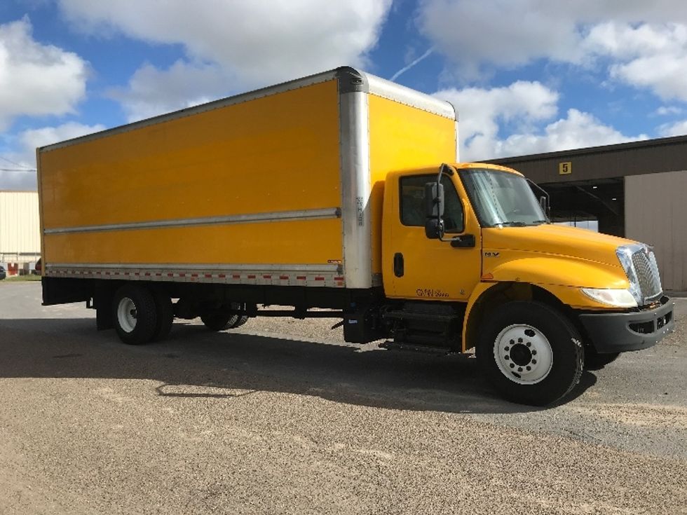 Medium Duty Box Truck-Light and Medium Duty Trucks-International-2021-MV607-San Antonio-TX-201,277\n\t\tmiles-$ 42,000 - Image 15
