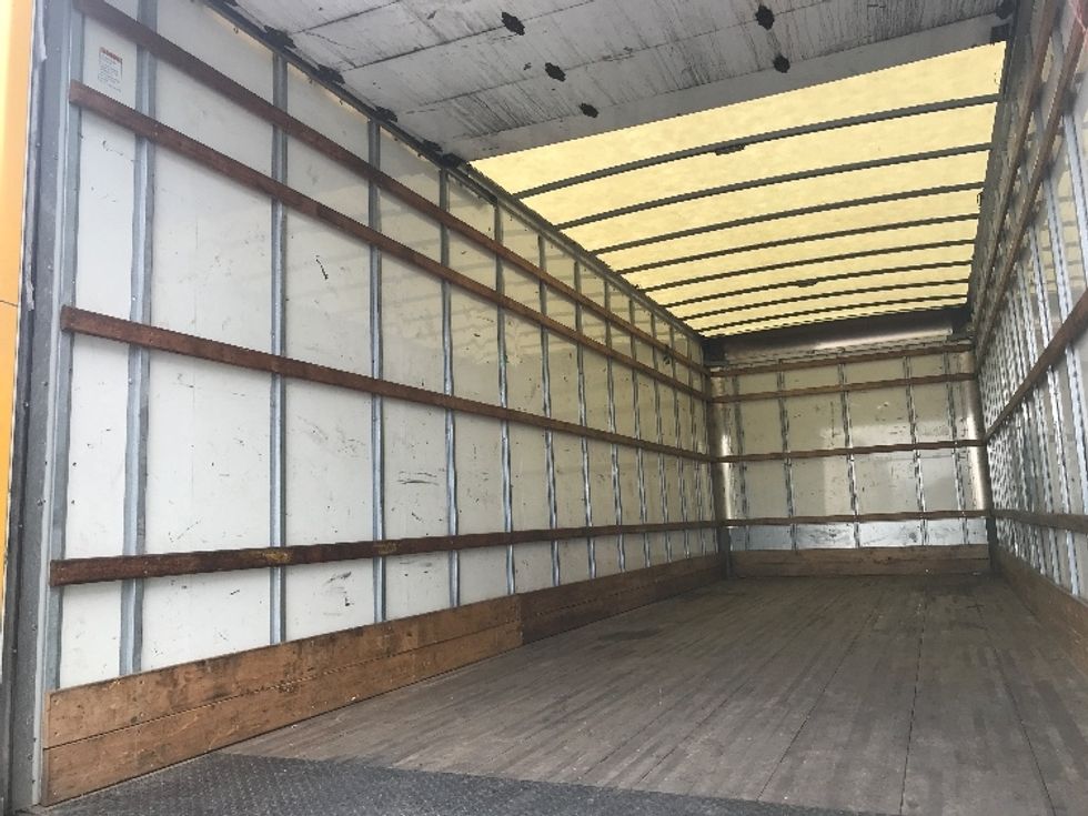 Medium Duty Box Truck-Light and Medium Duty Trucks-International-2021-MV607-San Antonio-TX-201,277\n\t\tmiles-$ 42,000 - Image 11