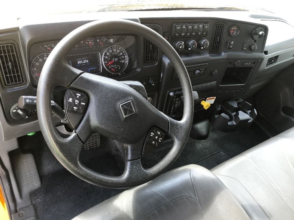 Medium Duty Box Truck-Light and Medium Duty Trucks-International-2021-MV607-San Antonio-TX-201,277\n\t\tmiles-$ 42,000 - Image 18