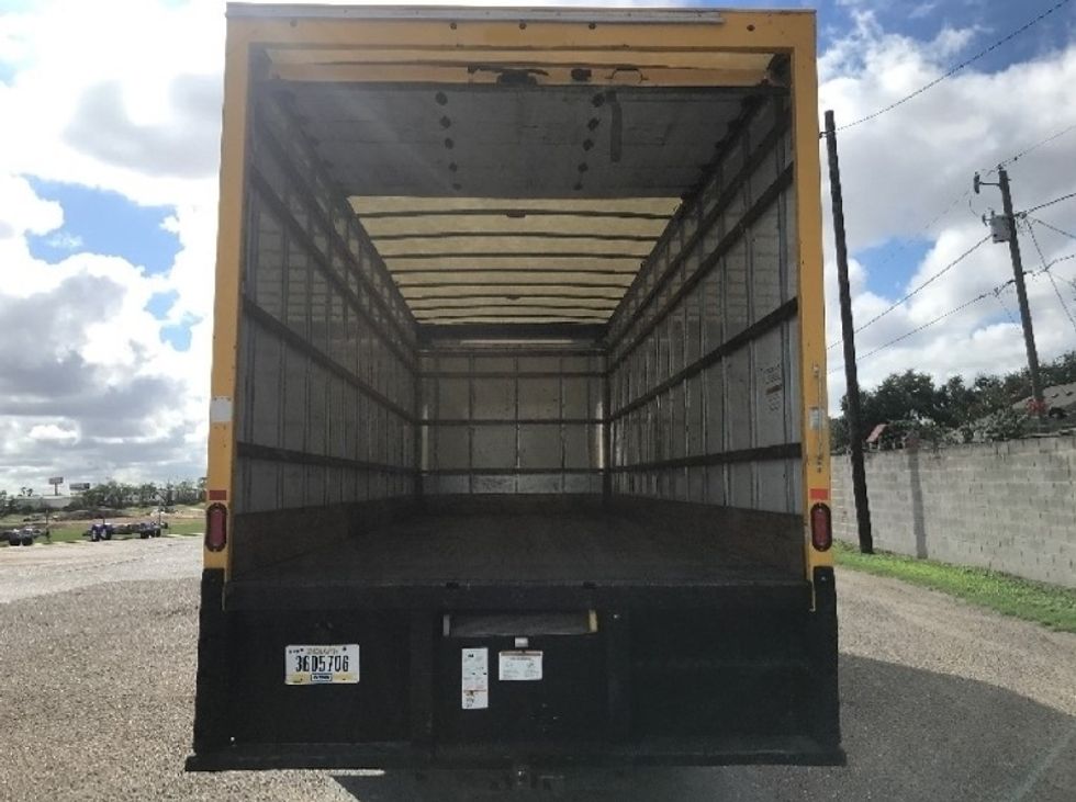 Medium Duty Box Truck-Light and Medium Duty Trucks-International-2021-MV607-San Antonio-TX-201,277\n\t\tmiles-$ 42,000 - Image 8