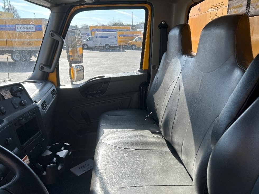 Medium Duty Box Truck-Light and Medium Duty Trucks-International-2021-MV607-San Antonio-TX-201,544\n\t\tmiles-$ 42,000 - Image 19