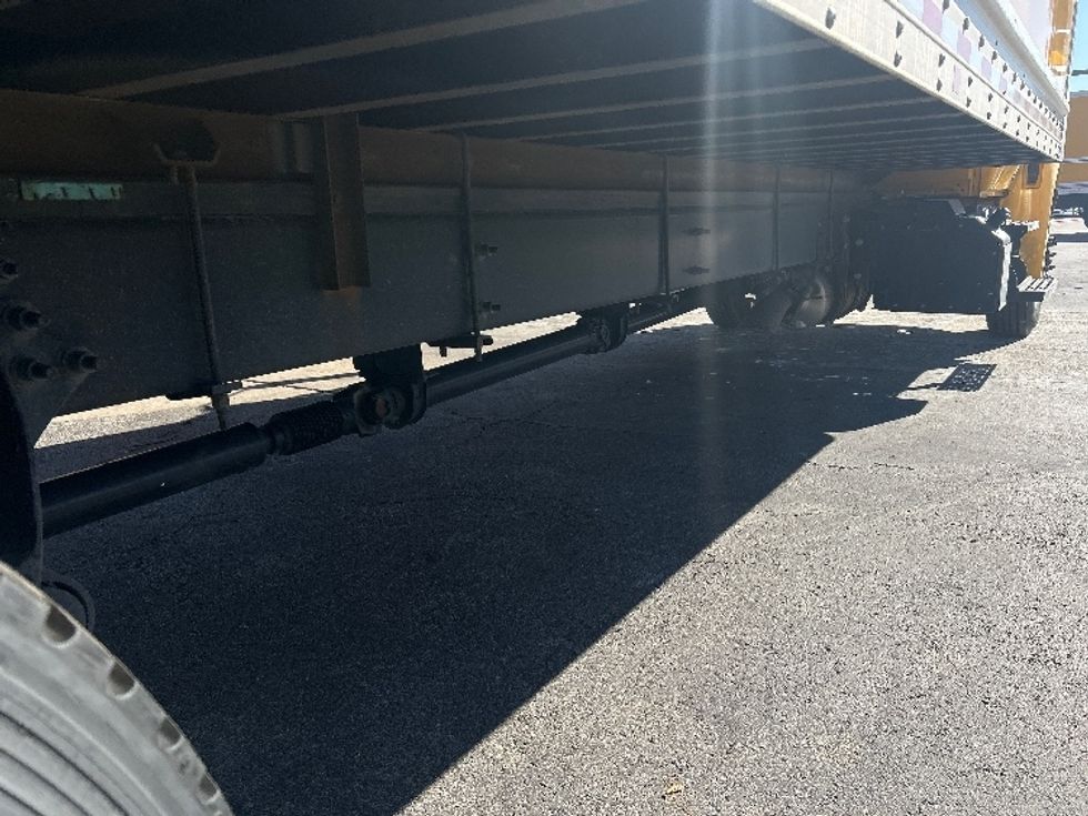 Medium Duty Box Truck-Light and Medium Duty Trucks-International-2021-MV607-San Antonio-TX-205,725\n\t\tmiles-$ 41,500 - Image 14