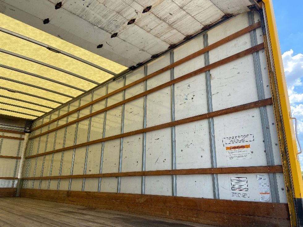 Medium Duty Box Truck-Light and Medium Duty Trucks-International-2021-MV607-San Antonio-TX-208,330\n\t\tmiles-$ 41,000 - Image 11