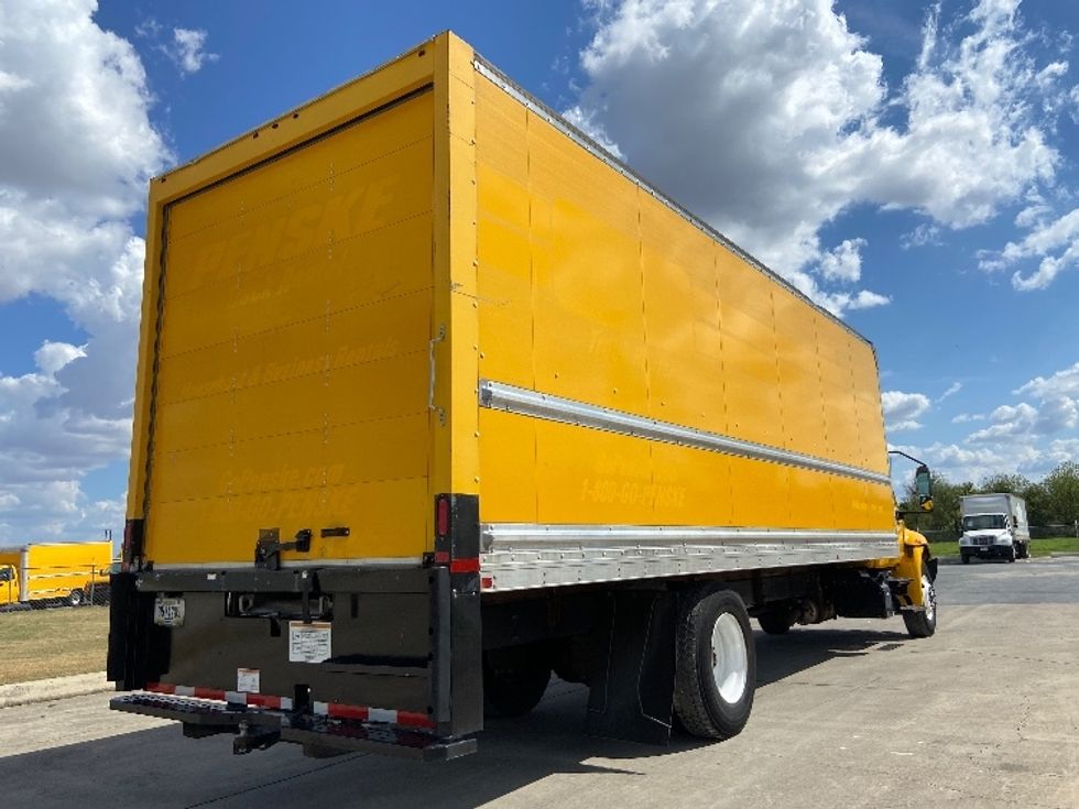 Medium Duty Box Truck-Light and Medium Duty Trucks-International-2021-MV607-San Antonio-TX-208,330\n\t\tmiles-$ 41,000 - Image 12