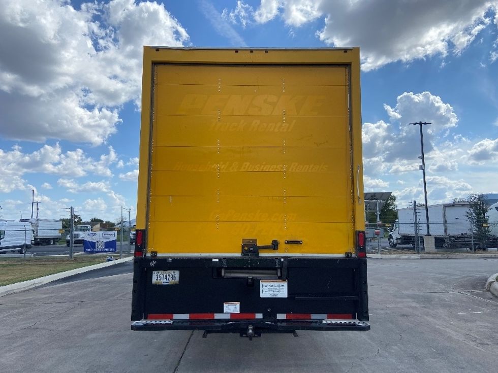 Medium Duty Box Truck-Light and Medium Duty Trucks-International-2021-MV607-San Antonio-TX-208,330\n\t\tmiles-$ 41,000 - Image 7