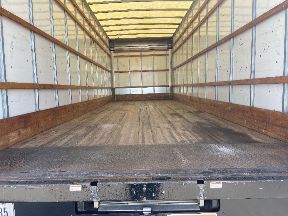 Medium Duty Box Truck-Light and Medium Duty Trucks-International-2021-MV607-San Antonio-TX-208,330\n\t\tmiles-$ 41,000 - Image 9