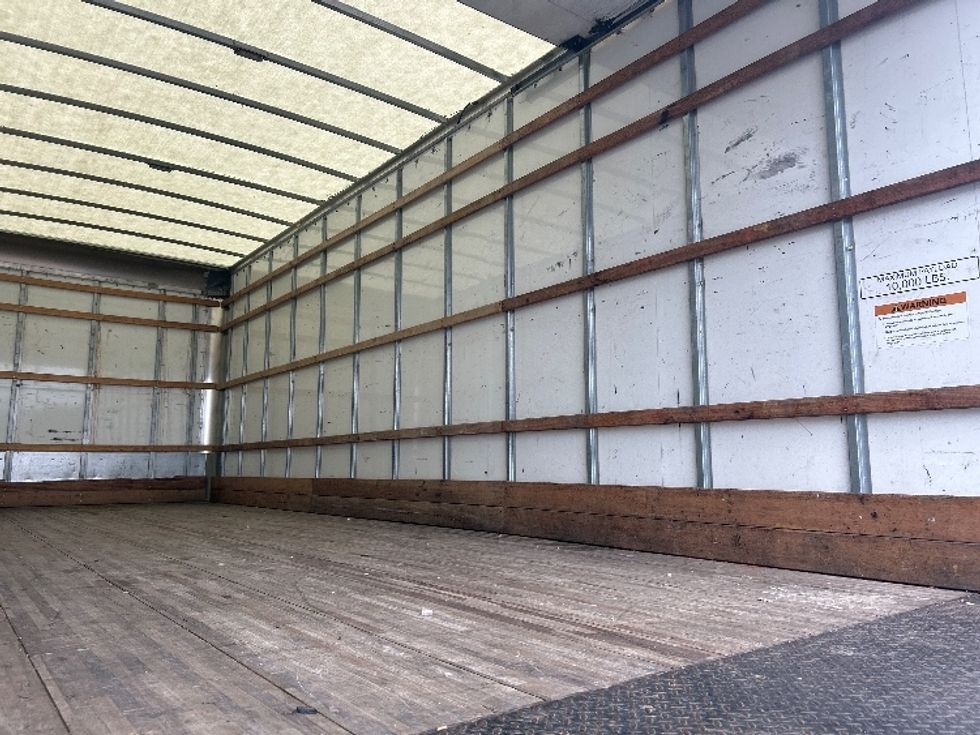 Medium Duty Box Truck-Light and Medium Duty Trucks-International-2021-MV607-San Antonio-TX-209,443\n\t\tmiles-$ 41,000 - Image 12